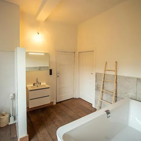 Bed & Breakfast Chateau De La Chapelle Anthisnes