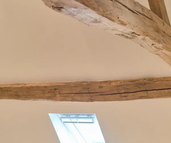 Château De La Chapelle